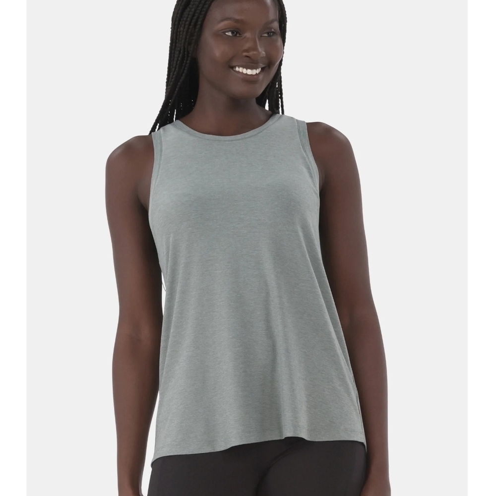 Athletic Works Women's Light Gray Tank Top